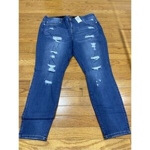 Torrid Bombshell Skinny Jeans size 22‎ Premium Stretch High Rise Distressed NWT